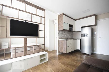 Sala de apartamento para alugar com 1 quarto, 35m² em Real Parque, São Paulo