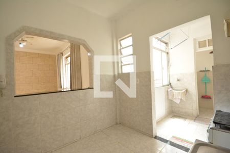 Apartamento para alugar com 95m², 3 quartos e sem vagaCozinha