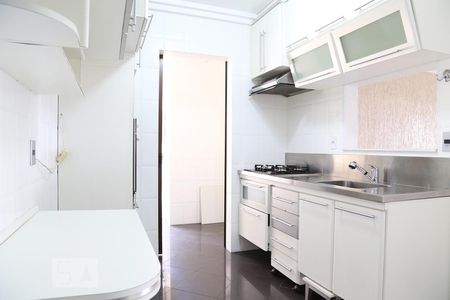 Apartamento à venda com 90m², 3 quartos e 2 vagasCozinha