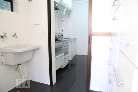 Apartamento à venda com 90m², 3 quartos e 2 vagasÁrea de serviço