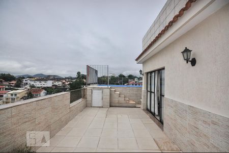 Apartamento para alugar com 246m², 3 quartos e 2 vagasÁrea Externa