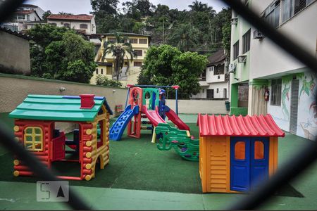 Apartamento para alugar com 246m², 3 quartos e 2 vagasParquinho