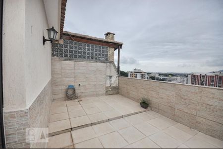 Área Externa de apartamento para alugar com 3 quartos, 246m² em Pechincha, Rio de Janeiro