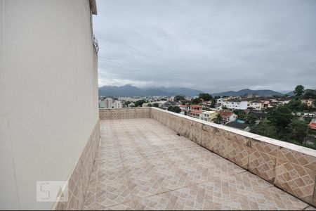 Apartamento para alugar com 246m², 3 quartos e 2 vagasTerraço