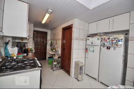 Apartamento para alugar com 246m², 3 quartos e 2 vagasCozinha 