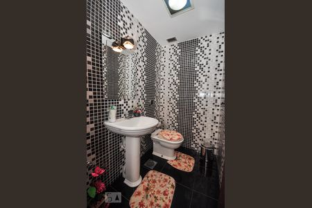 Apartamento para alugar com 246m², 3 quartos e 2 vagasLavabo