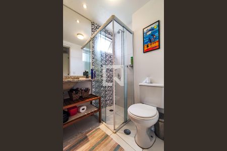 Apartamento à venda com 70m², 3 quartos e 1 vaga Apartamento à venda com 70m², 3 quartos e 1 vagaBanheiro da Suíte