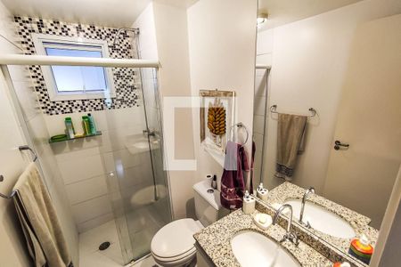 Apartamento à venda com 70m², 3 quartos e 1 vaga Apartamento à venda com 70m², 3 quartos e 1 vagaBanheiro Social