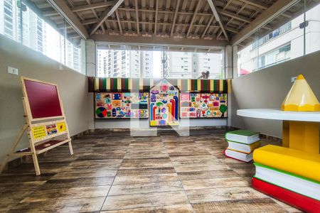 Apartamento à venda com 70m², 3 quartos e 1 vaga Apartamento à venda com 70m², 3 quartos e 1 vagaÁrea Comum - Brinquedoteca