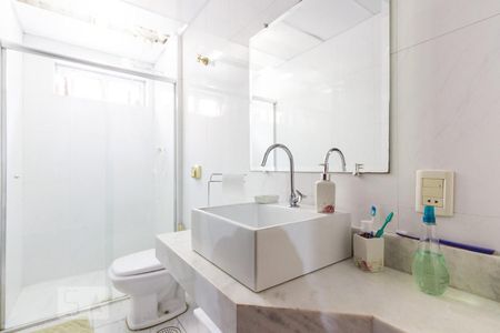 Banheiro de apartamento à venda com 3 quartos, 87m² em Jardim das Laranjeiras, São Paulo