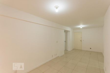 Sala de apartamento à venda com 2 quartos, 77m² em Freguesia (jacarepaguá), Rio de Janeiro