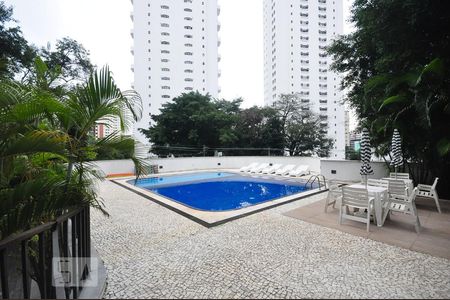 Apartamento para alugar com 367m², 3 quartos e 3 vagasPiscina