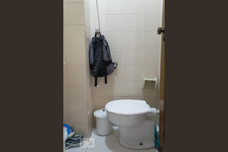 Apartamento para alugar com 240m², 4 quartos e 3 vagasBanheiro de serviço