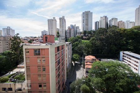 Vista Quarto 2 de apartamento para alugar com 2 quartos, 55m² em Bela Vista, São Paulo