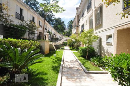 Apartamento para alugar com 106m², 2 quartos e 2 vagasEntrada