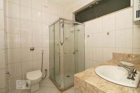 Apartamento à venda com 70m², 2 quartos e 1 vagaBanheiro Social.