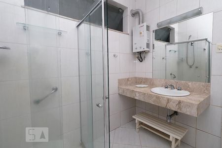 Apartamento à venda com 70m², 2 quartos e 1 vagaBanheiro Social.