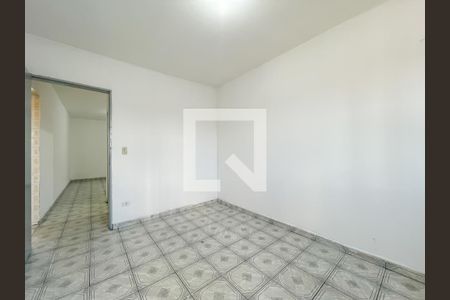 Quarto 2 de casa para alugar com 2 quartos, 150m² em Km 18, Osasco