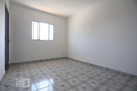 Quarto 01 de casa para alugar com 2 quartos, 150m² em Km 18, Osasco