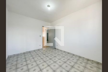 Quarto 1 de casa para alugar com 2 quartos, 150m² em Km 18, Osasco