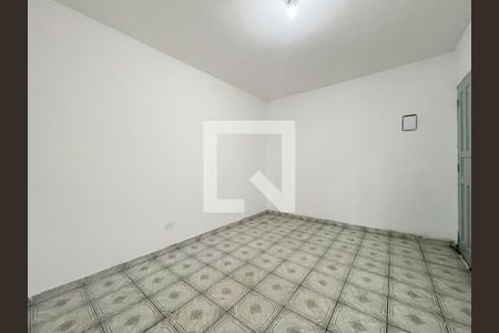 Sala de casa para alugar com 2 quartos, 150m² em Km 18, Osasco