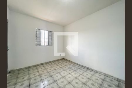 Quarto 2 de casa para alugar com 2 quartos, 150m² em Km 18, Osasco