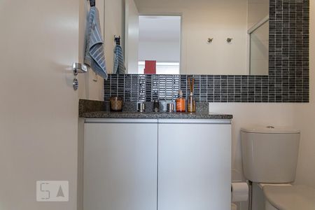 Studio para alugar com 40m², 1 quarto e 1 vaga Studio para alugar com 40m², 1 quarto e 1 vagaBanheiro