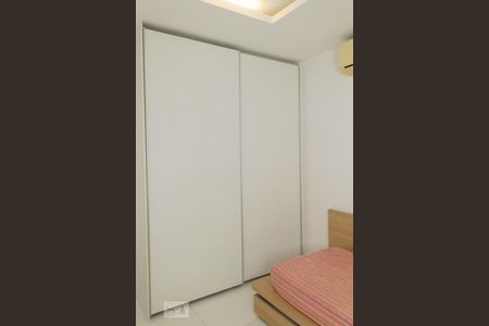 Quarto de apartamento à venda com 3 quartos, 105m² em Barra da Tijuca, Rio de Janeiro