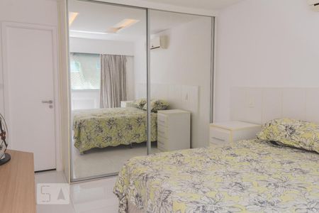 Apartamento à venda com 105m², 3 quartos e 1 vagaSuíte