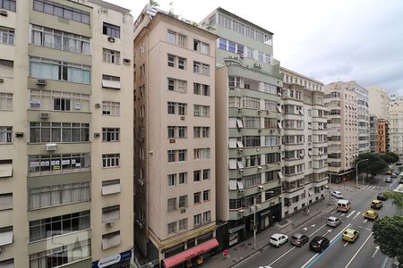 Vista Quarto 1. de apartamento à venda com 2 quartos, 68m² em Copacabana, Rio de Janeiro