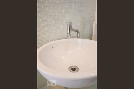Banheiro de apartamento à venda com 1 quarto, 60m² em Botafogo, Rio de Janeiro