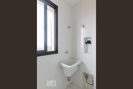 Área de Serviço de apartamento para alugar com 1 quarto, 40m² em Santa Terezinha, São Bernardo do Campo