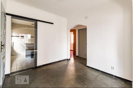 Sala de apartamento para alugar com 2 quartos, 41m² em Vila Marieta, Campinas