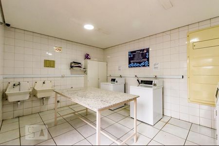 Apartamento para alugar com 56m², 1 quarto e 2 vagasÁrea Comum - Lavanderia