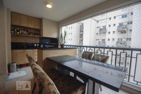Varanda de apartamento para alugar com 3 quartos, 127m² em Santo Amaro, São Paulo