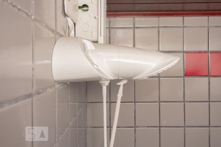 Casa de condomínio à venda com 450m², 5 quartos e 4 vagasBanheiro 1