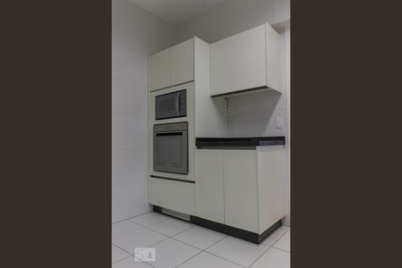 Apartamento à venda com 89m², 2 quartos e 2 vagas Apartamento à venda com 89m², 2 quartos e 2 vagasCozinha