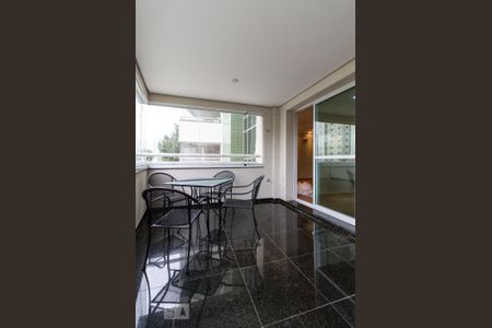 Varanda  de apartamento para alugar com 3 quartos, 150m² em Jardim Anália Franco, São Paulo