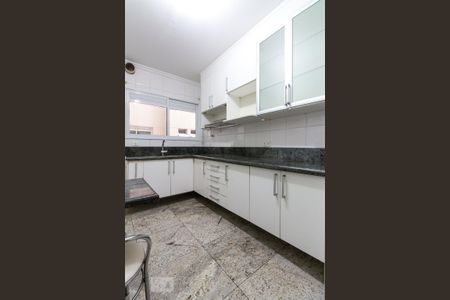 Apartamento para alugar com 150m², 3 quartos e 4 vagasCozinha 