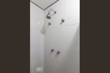 Apartamento para alugar com 150m², 3 quartos e 4 vagasChuveiro do Banheiro Suíte 3 
