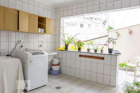 Casa para alugar com 400m², 3 quartos e 3 vagasLavanderia