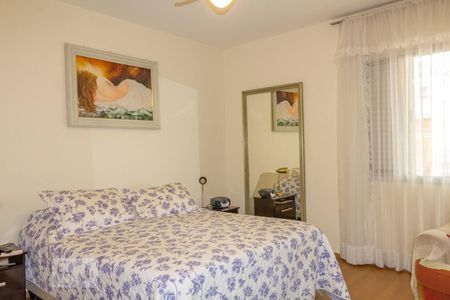 Quarto 1 de casa para alugar com 3 quartos, 400m² em Chácara Inglesa, São Paulo