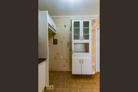 Apartamento à venda com 95m², 2 quartos e 2 vagasCozinha