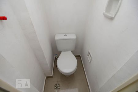 Apartamento para alugar com 56m², 1 quarto e sem vaga Apartamento para alugar com 56m², 1 quarto e sem vagaBanheiro de Serviço