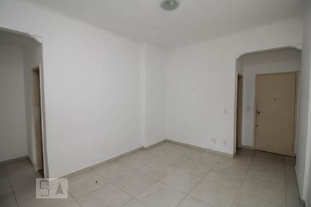 Sala de apartamento para alugar com 1 quarto, 56m² em Botafogo, Rio de Janeiro