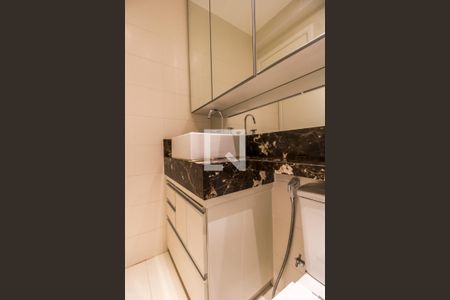 Apartamento à venda com 106m², 3 quartos e 2 vagasBanheiro da Suíte 1