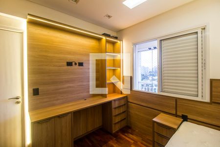 Apartamento à venda com 106m², 3 quartos e 2 vagasQuarto 3