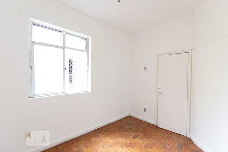 Quarto 3 de apartamento para alugar com 3 quartos, 70m² em Icaraí, Niterói