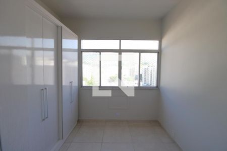 Apartamento à venda com 95m², 3 quartos e 1 vagaQuarto 1