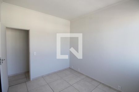 Apartamento à venda com 95m², 3 quartos e 1 vagaQuarto 2